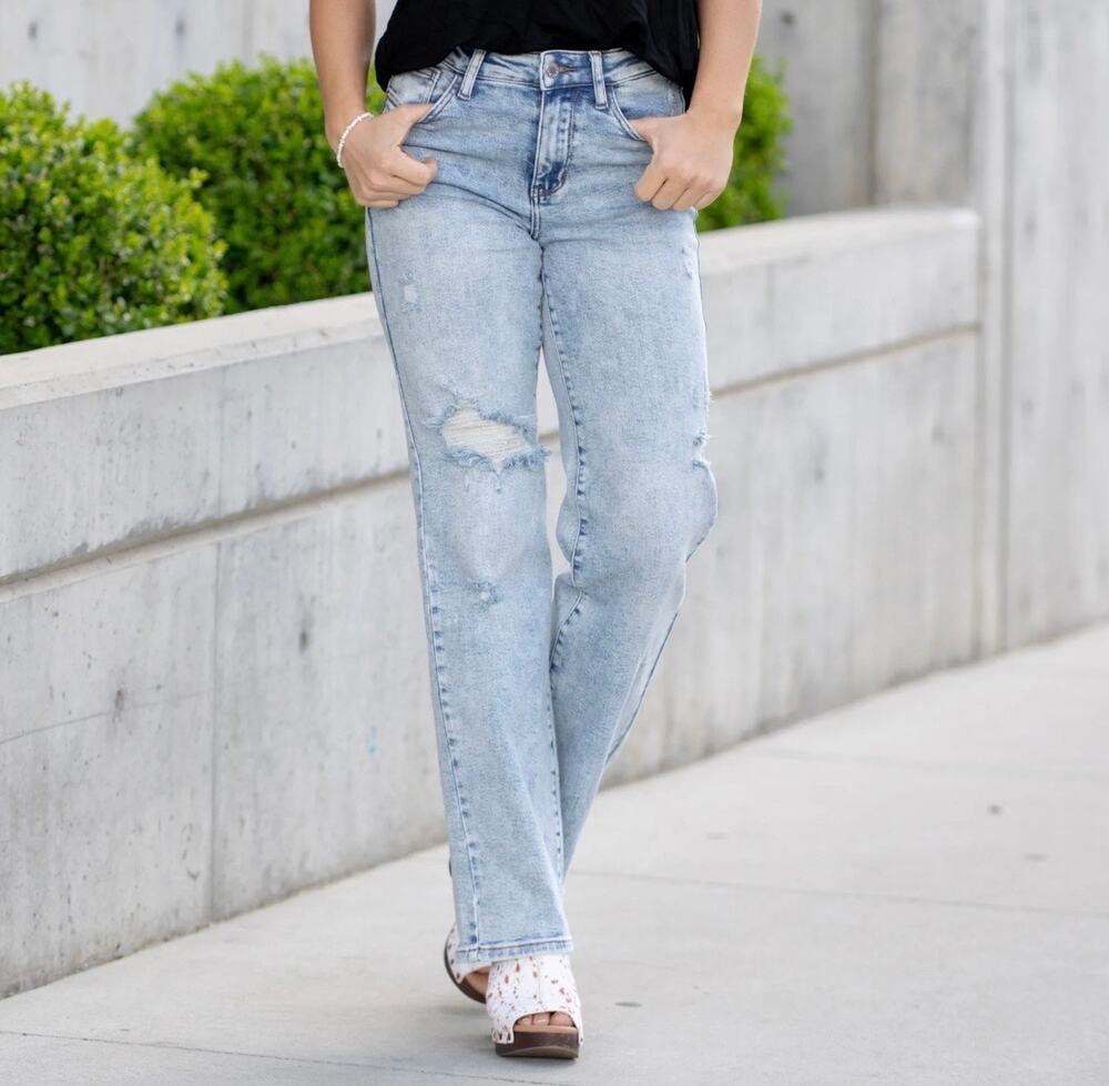 Judy Blue Mineral Wash High Waisted Distressed 90's Straight Jeans